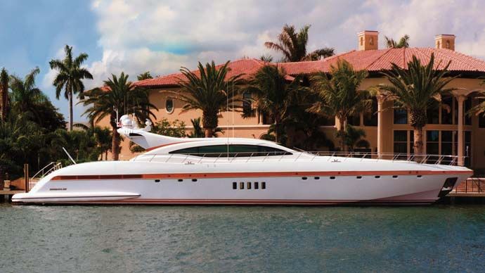 CNI and Moretti Yachts sell superyacht Lady J